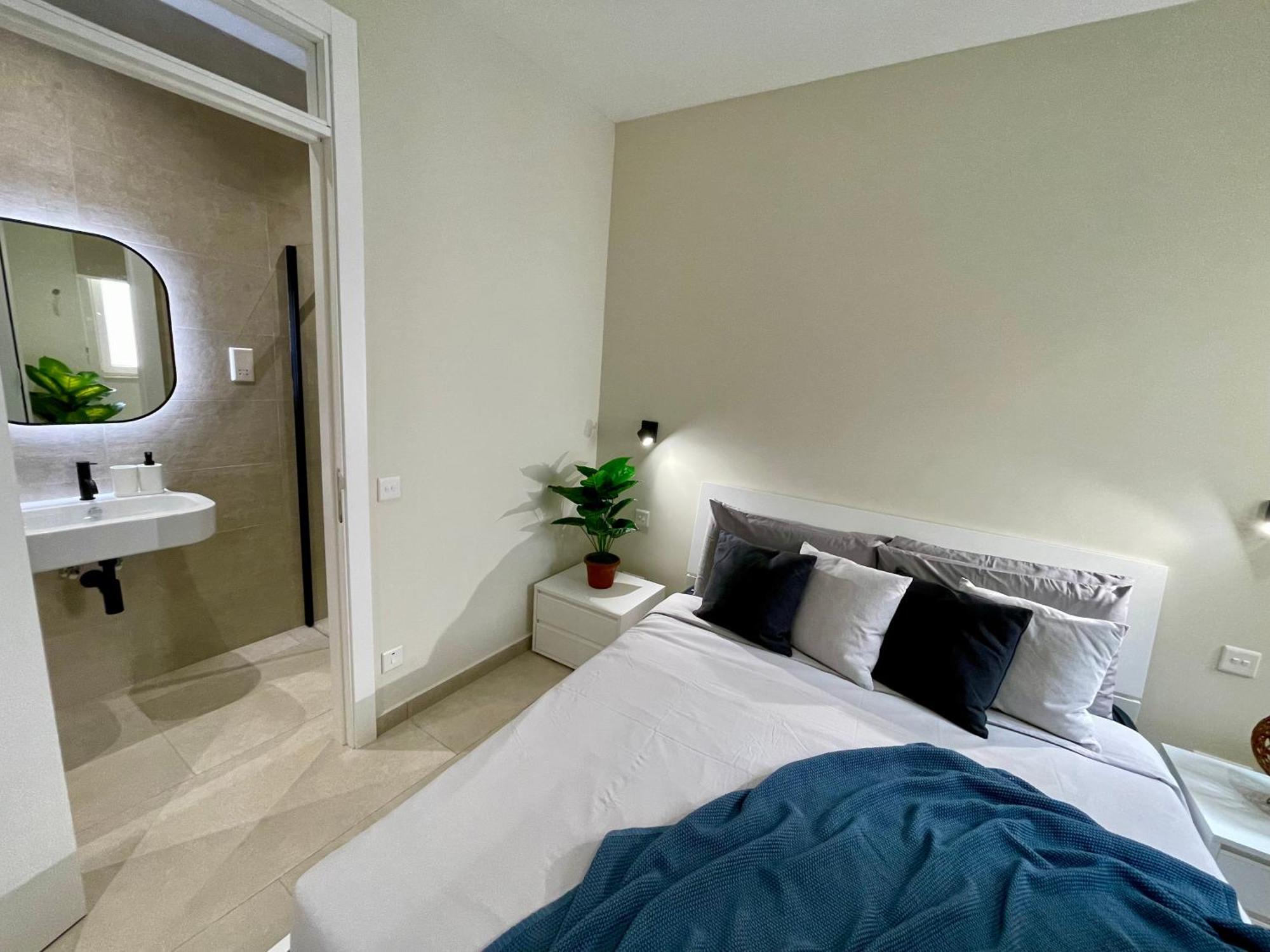 Bugibba Square Seafront Lux Apartments By Holi St. Paul's Bay Exterior foto